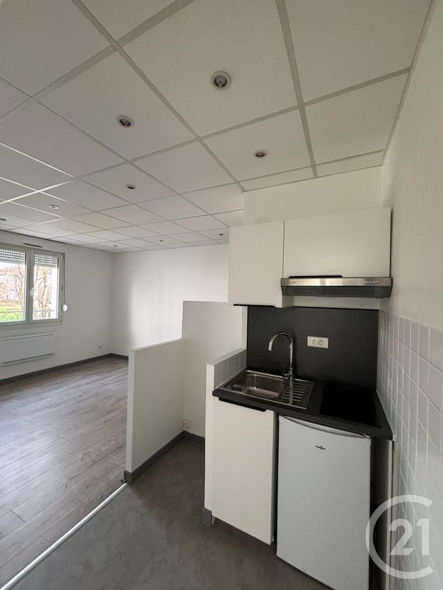 Appartement F1 bis à vendre - 2 pièces - 28.9 m2 - REIMS - 51 - CHAMPAGNE-ARDENNE - Century 21 Espace Conseil